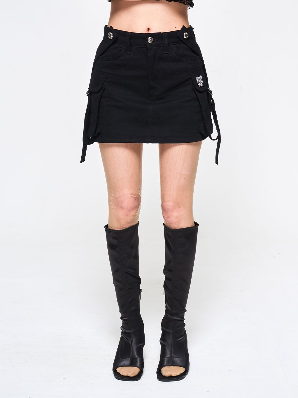 ★ Leey★ CROSS STRAP CARGO SKIRT BLACK P0000EIE MUSINSA | L.E.E.Y CROSS STRAP CARGO SKIRT BLACK