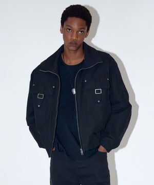 유틸리티 하이넥 차징 점퍼 블랙 IEJU4F302BK