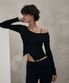 여성 요가복 DEVI-T0112-블랙 필라테스 웨이븐 프릴 롱슬리브