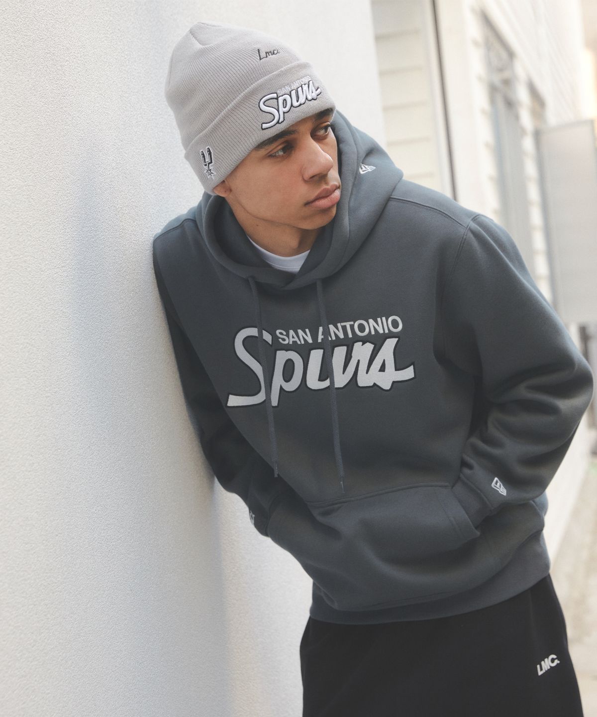 엘엠씨(LMC) LMC X NEWERA TEAM LOGO HOODIE charcoal