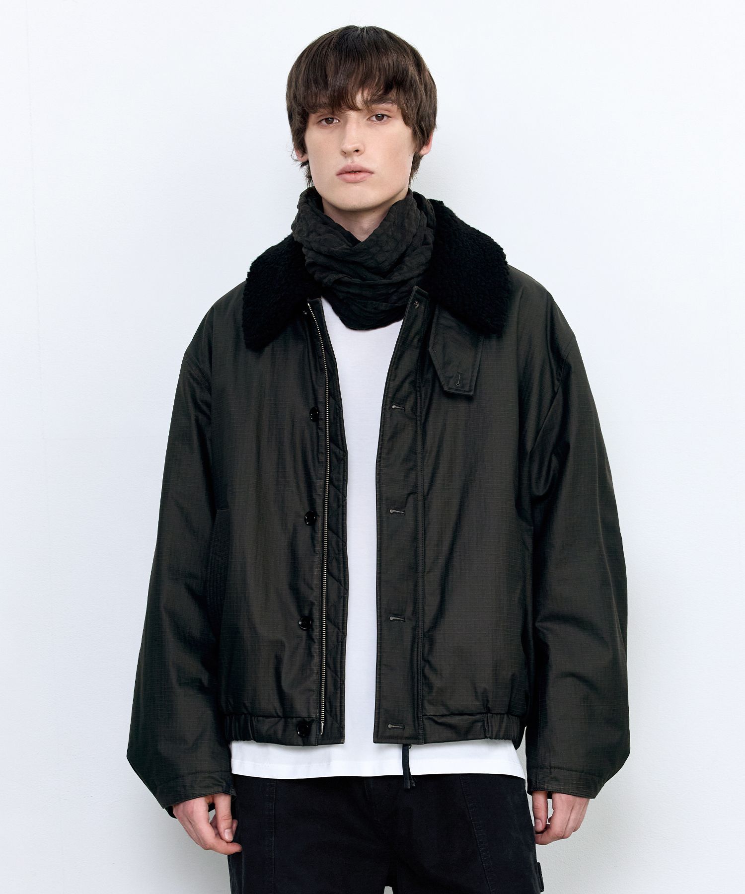 MUSINSA | INSILENCE Waxed shearling collar jacket BLACK
