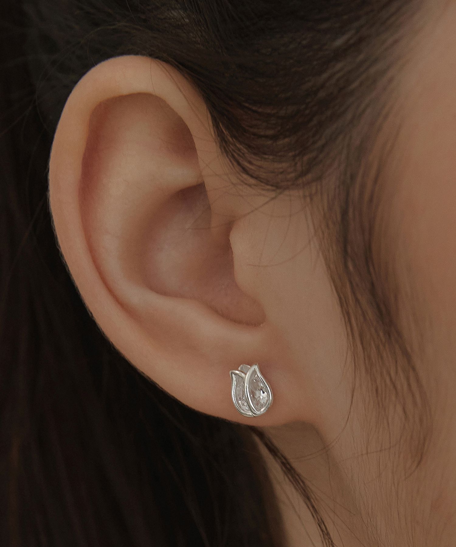 ☆TATIANA☆ Silver 925 Bell Tulip Earrings EC3138 MUSINSA | TATIANA (Silver 925) Bell Tulip Earrings EC3138