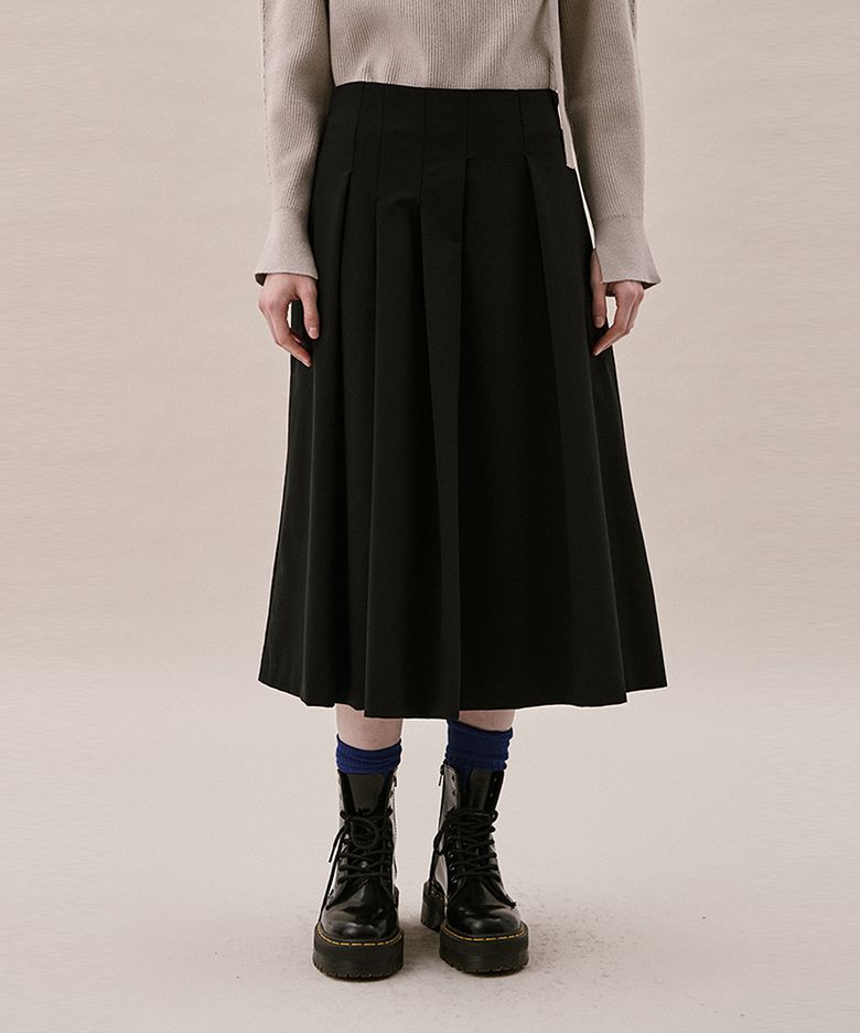 UNEVEN TUCK SKIRT_BLACK