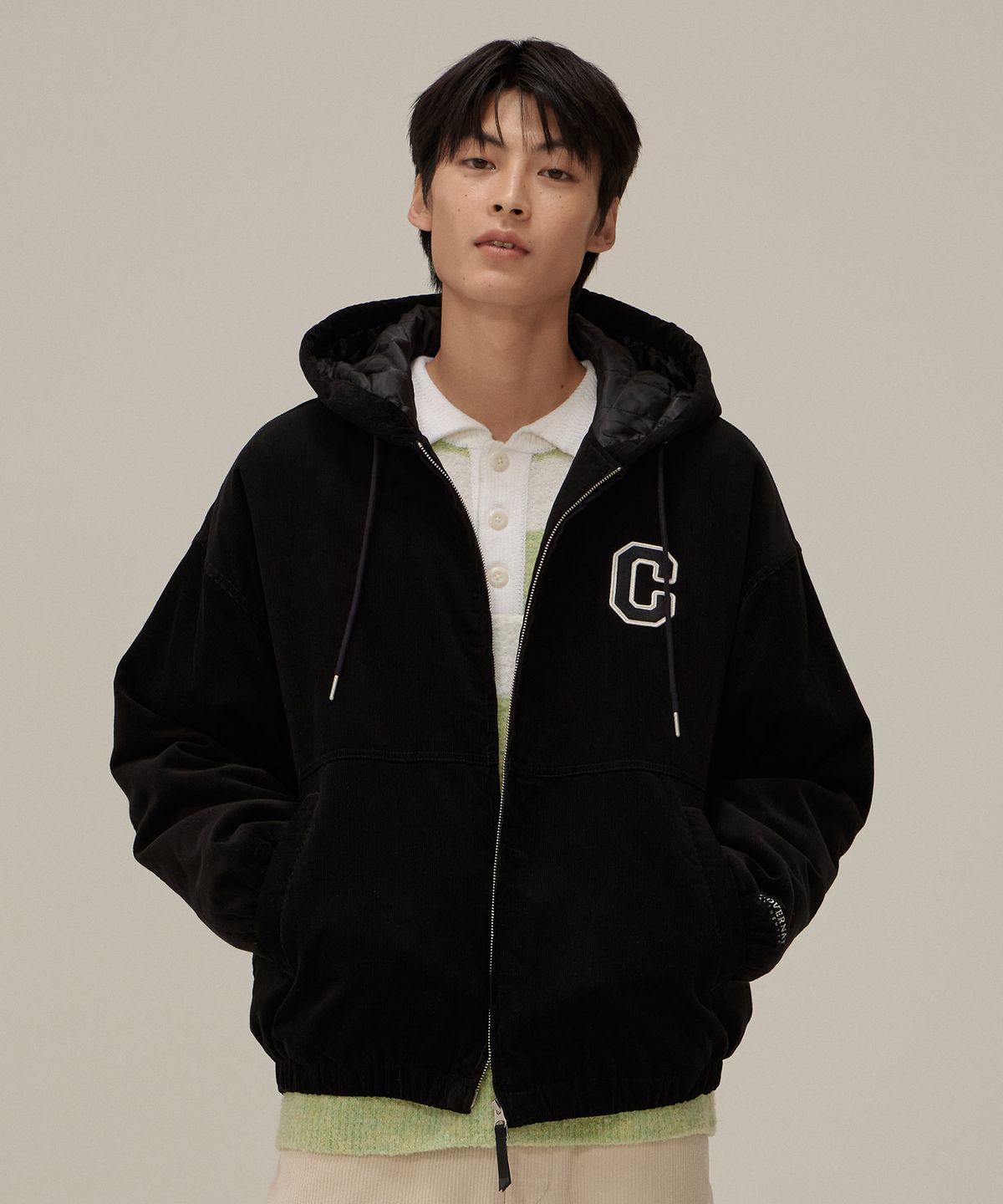 커버낫(COVERNAT) C 로고 코듀로이 후디 자켓 블랙