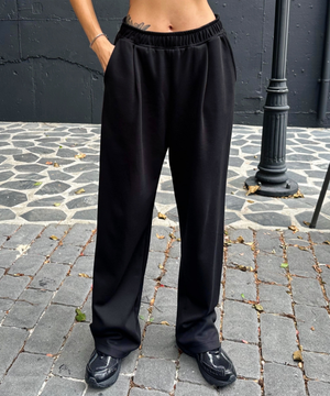 원턱 세미 와이드 트레이닝 팬츠[블랙](Renew)