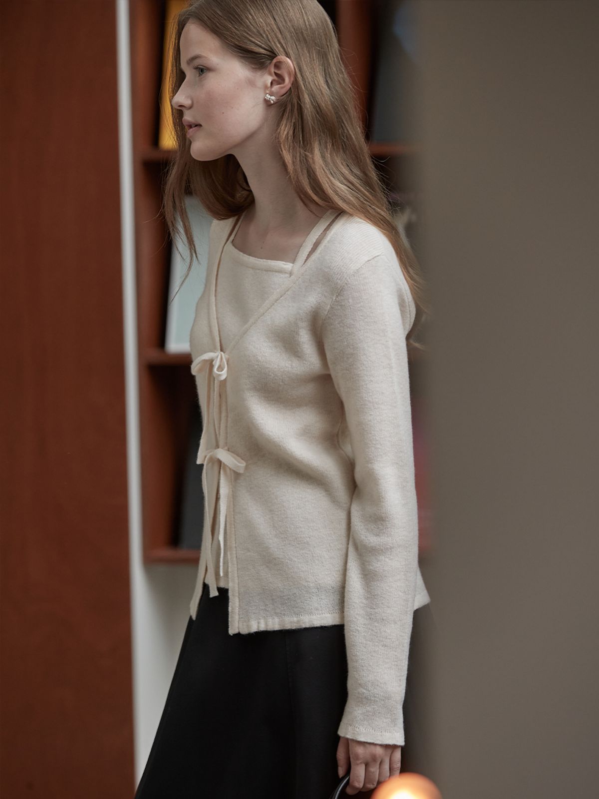 비뮤즈맨션(BEMUSE MANSION) Ribbon layered cardigan - Pearled ivory