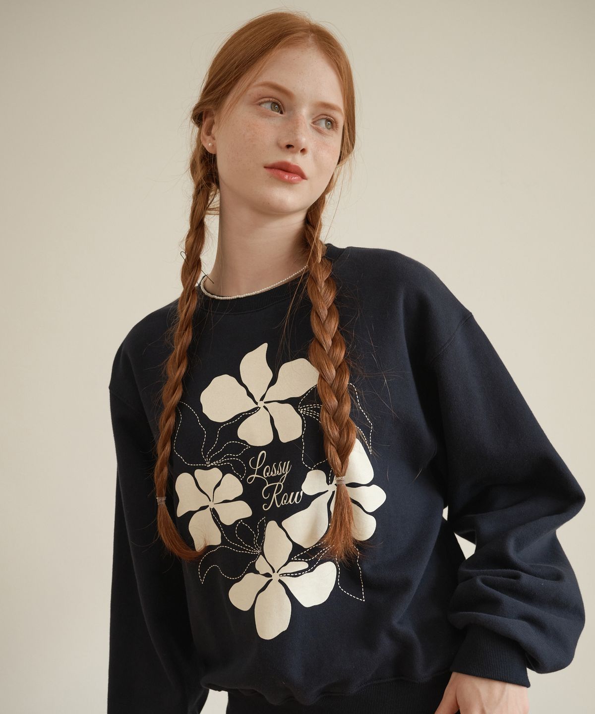 로시로우(LOSSYROW) Big Flower Sweatshirt Navy