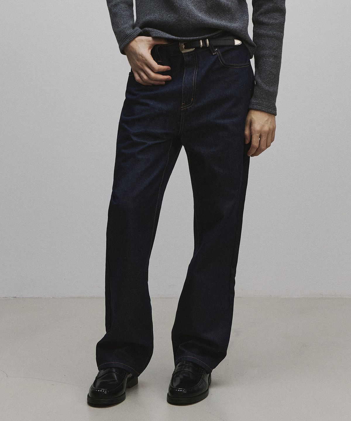 롤링스튜디오(ROLLINGSTUDIOS) FLARED JEANS INDIGO
