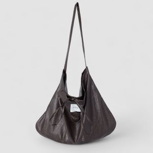 데일리 크로스 숄더 에코백 _ [다크브라운]