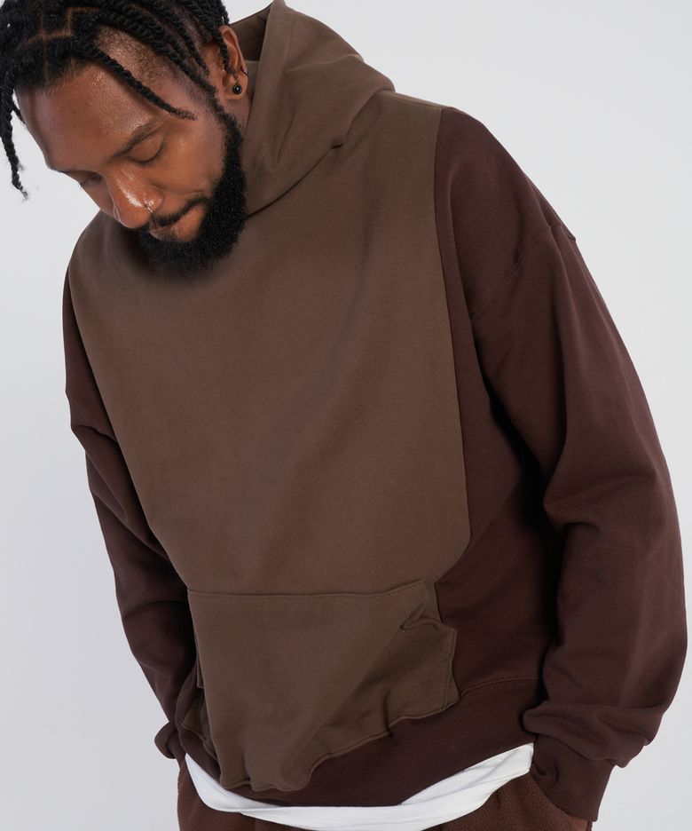 Center incision oversized fit hoodie_Brwon
