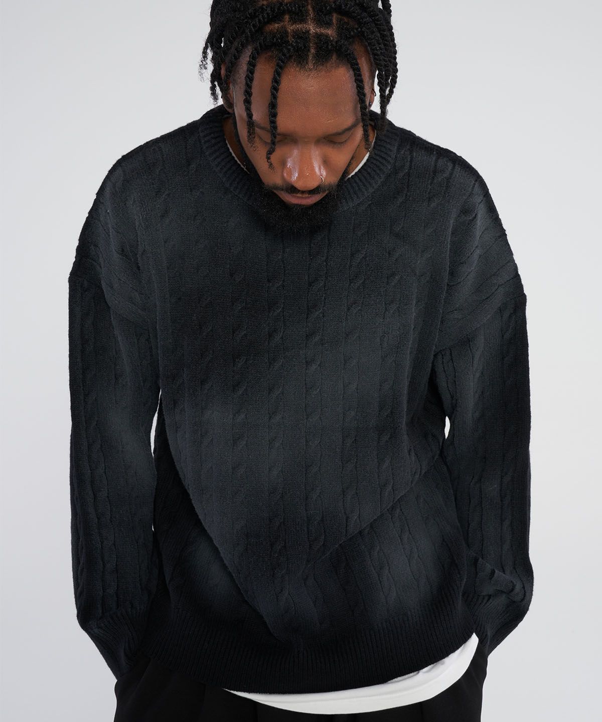 테네르(TENER) Dirty Spray R Twisted Knitwear_Black