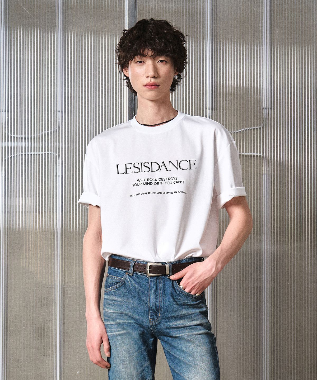 엘무드(LMOOD) LESISDANCE 컴포트 티셔츠 ( 2 COLOR )