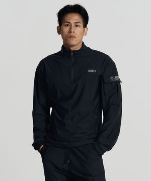 액티브 에센셜 하프 집업 (Black)