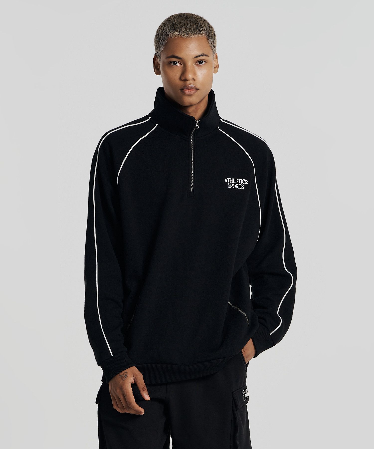 MUSINSA | HDEX Athletic and Sports Piping Half Zip Sweatshirt (Black)