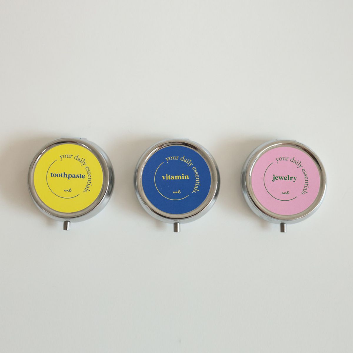 뉴앤룩(NEWNLOOK) [3PACK] 휴대용 약보관함 여행용 틴케이스