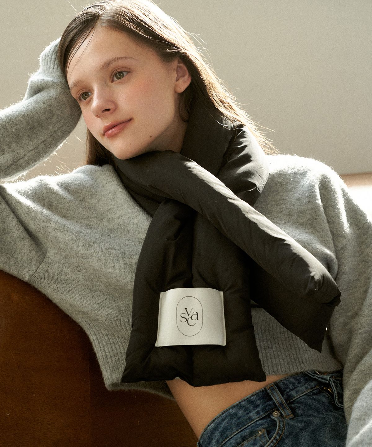 바스카라(VASCARA) 누베르 로고 라벨 패딩 머플러 (7colors)