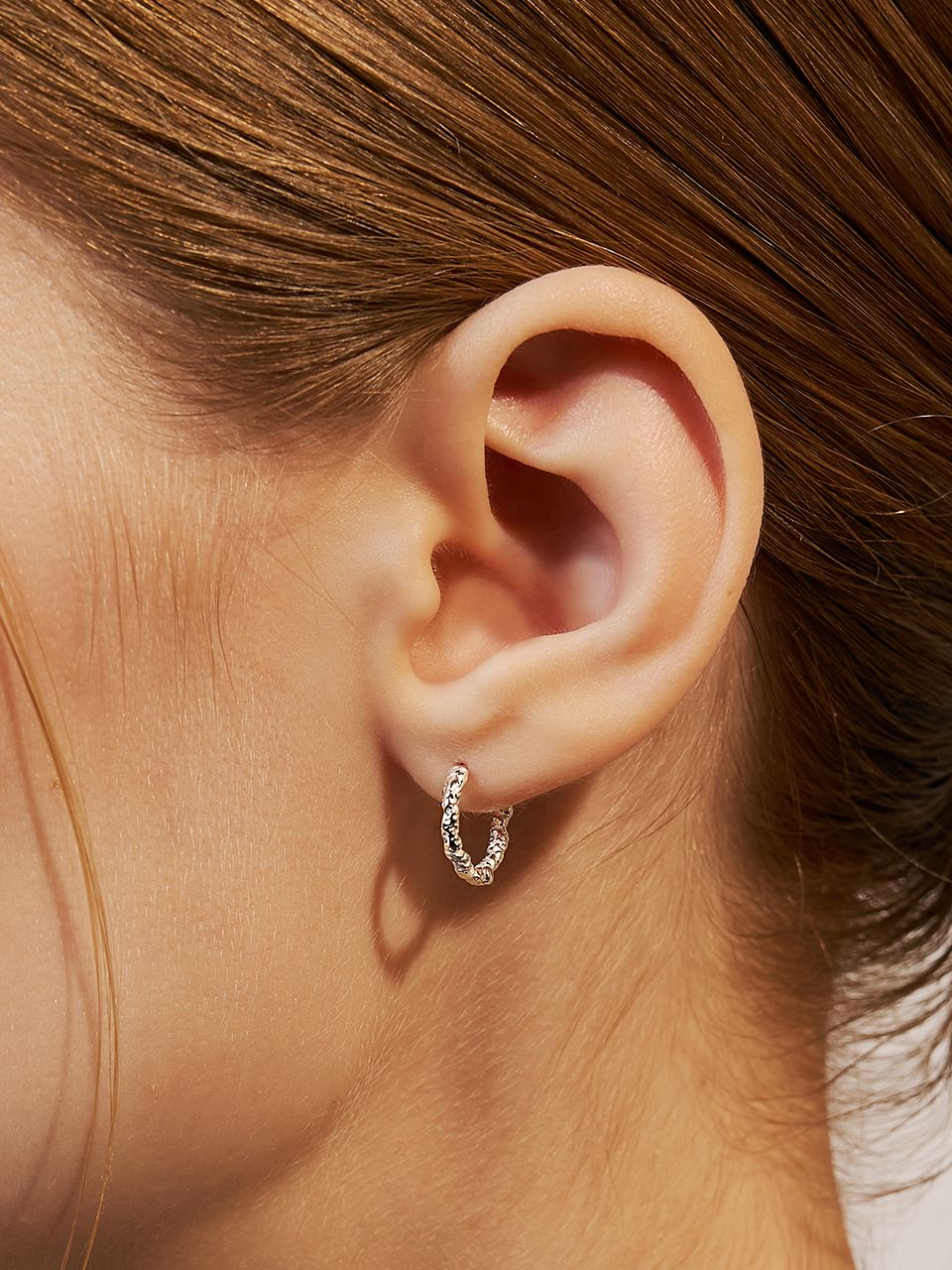 ☆HEI☆ sv925 foil onetouch earring HE24FAESG594XXFR MUSINSA | HEI [sv925] foil one-touch earring