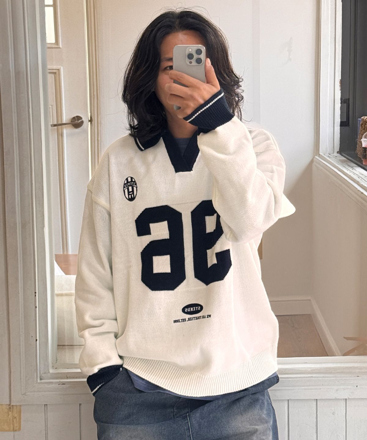 스탠즈(STENDS) [M~4XL] 풋볼 카라 배색 니트_아이보리