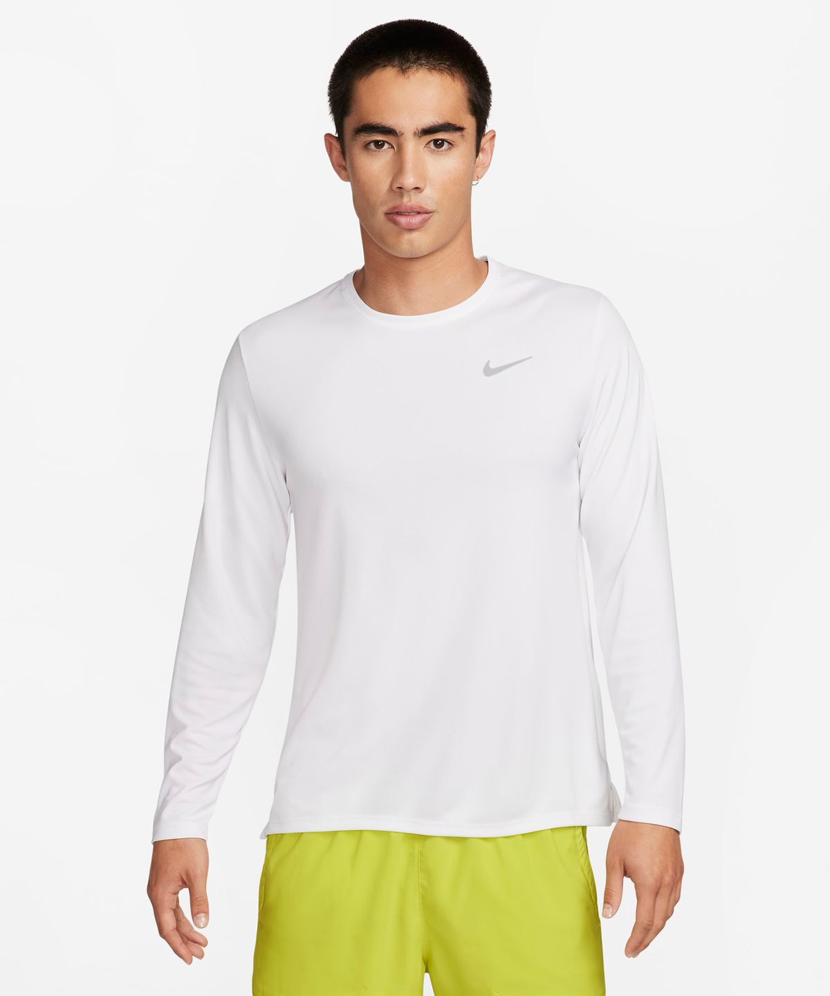 나이키(NIKE) 마일러 드라이 핏 UV 긴소매 런닝 탑 M - 화이트 / FB7071-100
