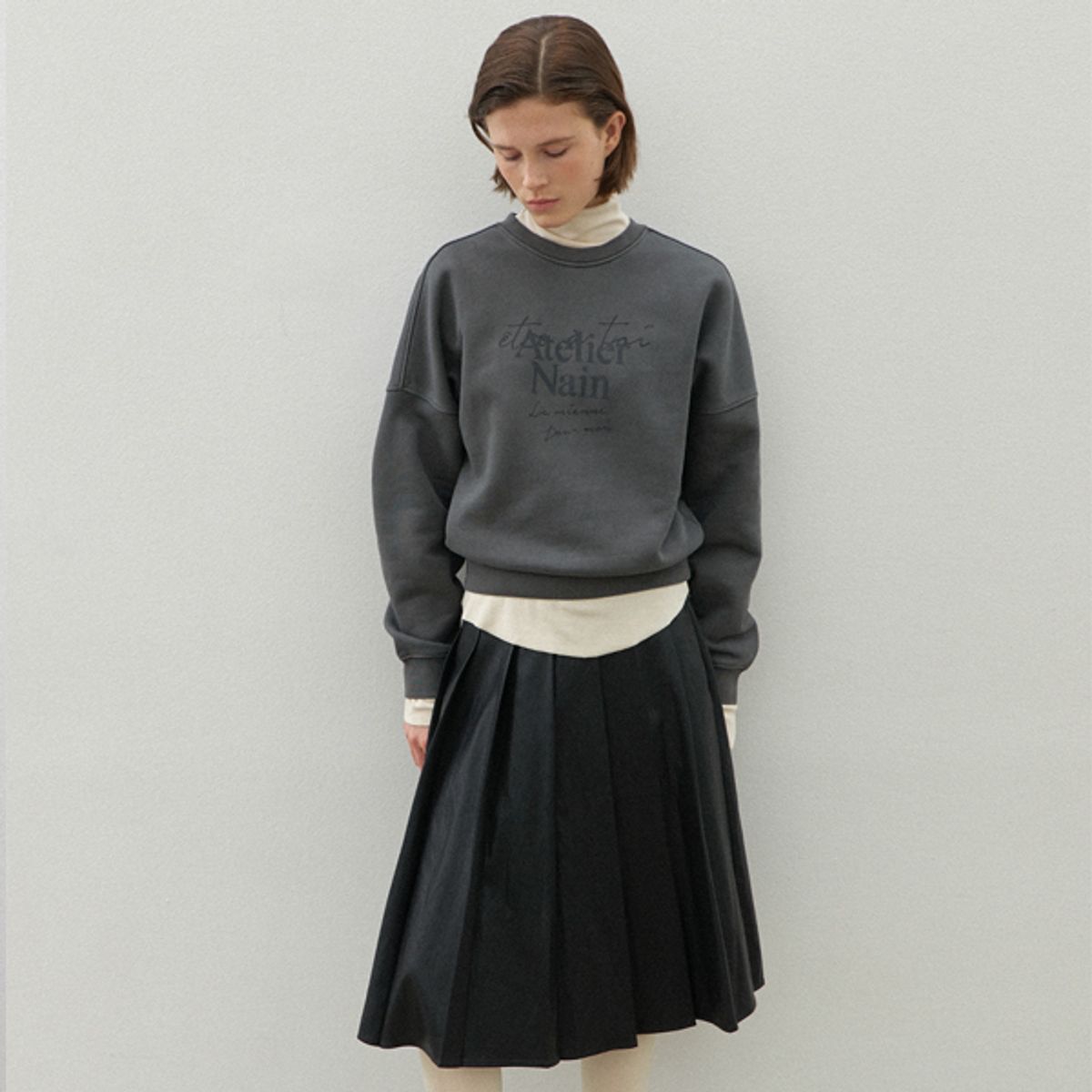 아틀리에 나인(ATELIER NAIN) PIGMENT CRACK SWEATSHIRT(T-6899)