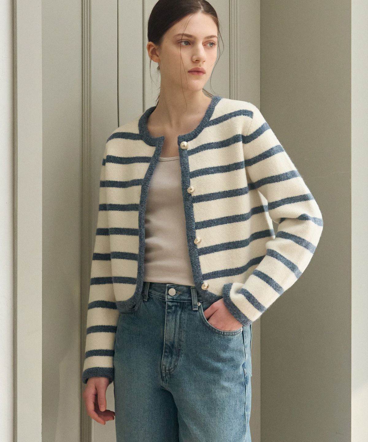드로우핏 우먼(DRAWFIT WOMEN) 스트라이프 플러피 울 니트 자켓 [IVORY]
