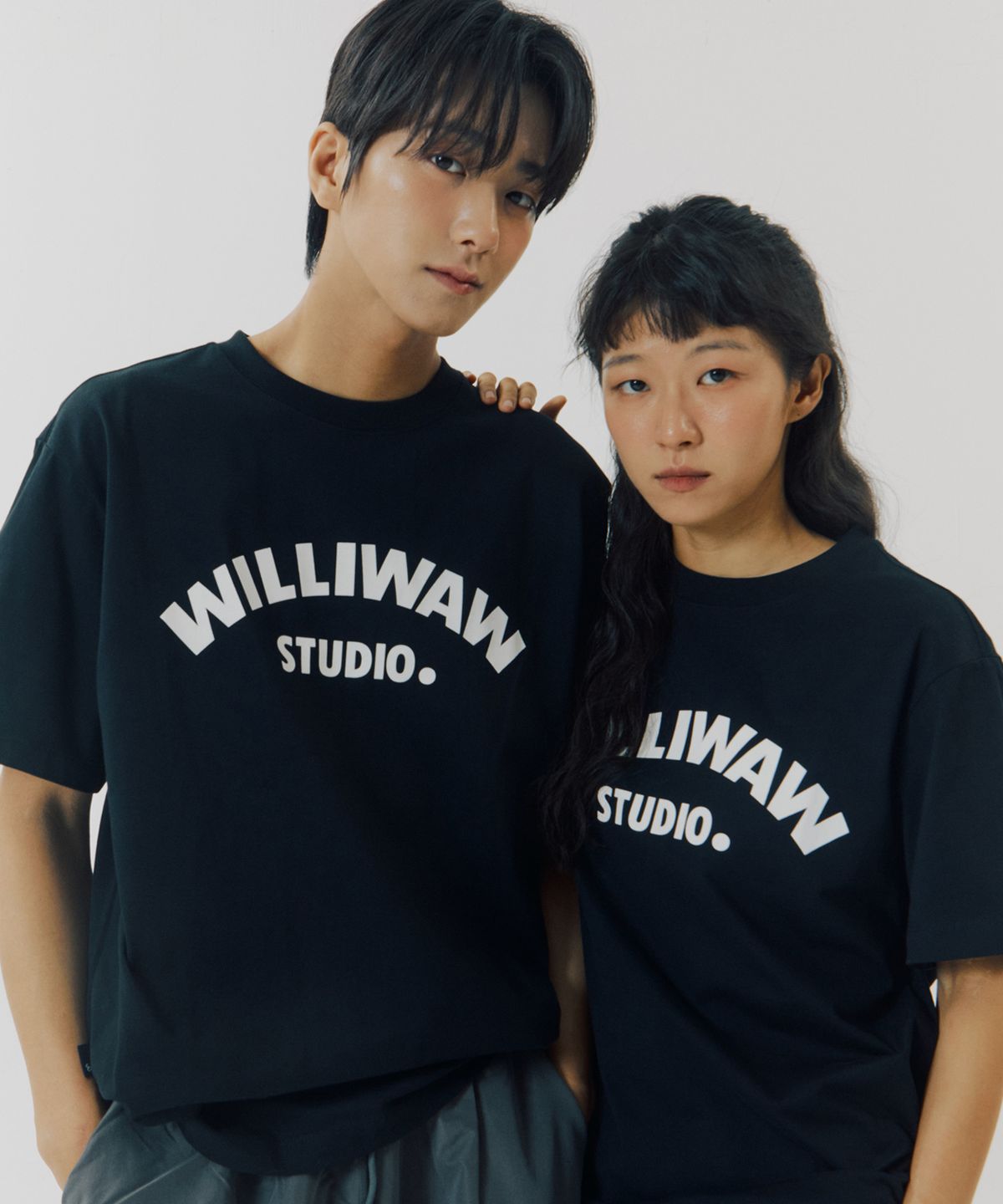 윌리워 스튜디오(WILLIWAW STUDIO) FAN-SHAPED 그래픽 후로킹 티셔츠 2 color