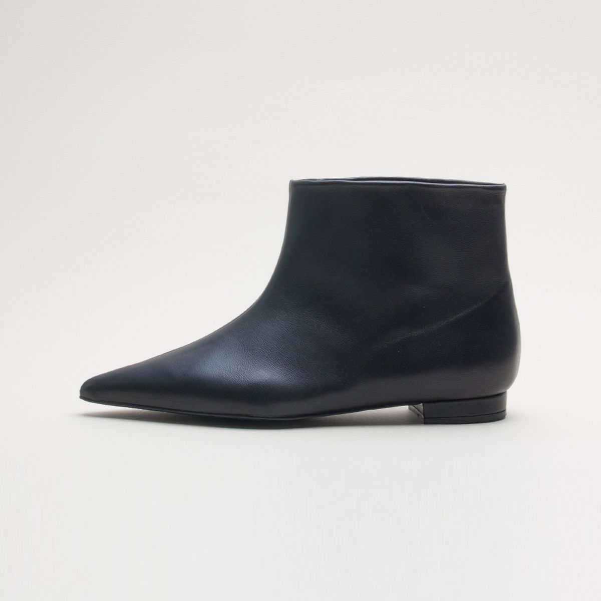 카렌화이트(KAREN WHITE) Wide ankle boots kw2724 1.5cm 부츠
