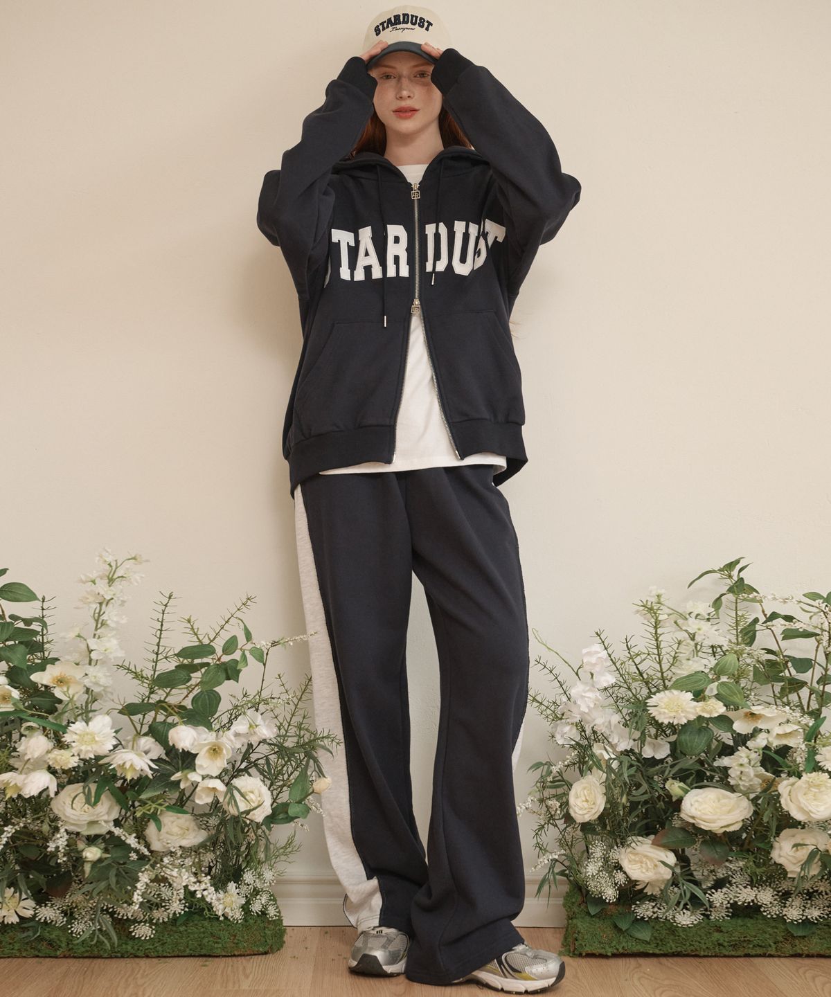로시로우(LOSSYROW) Wide-coloured track pants Navy