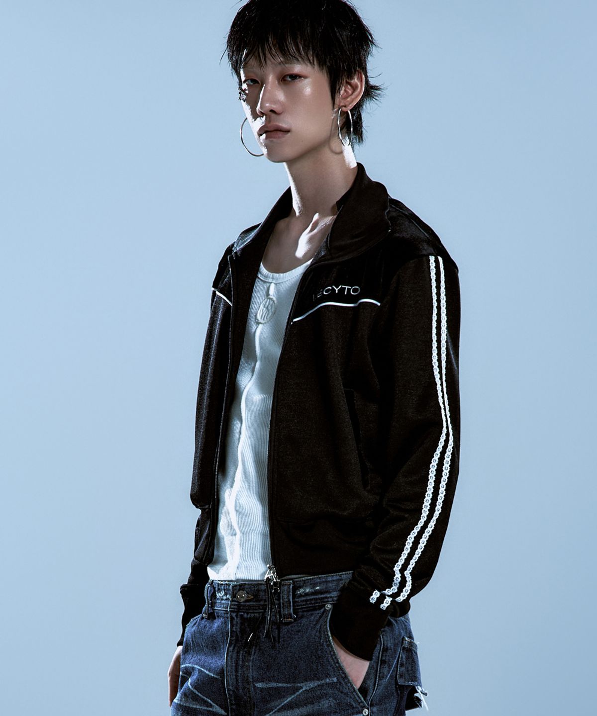 레씨토(LECYTO) Piping Line Track Zip Up Jacket_[Black]