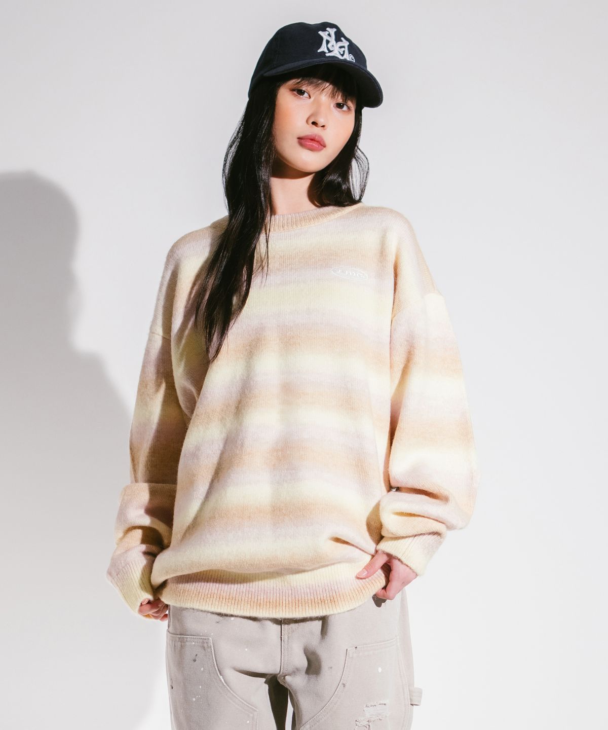 엘엠씨(LMC) OVAL OMBRE BRUSHED KNIT SWEATER beige