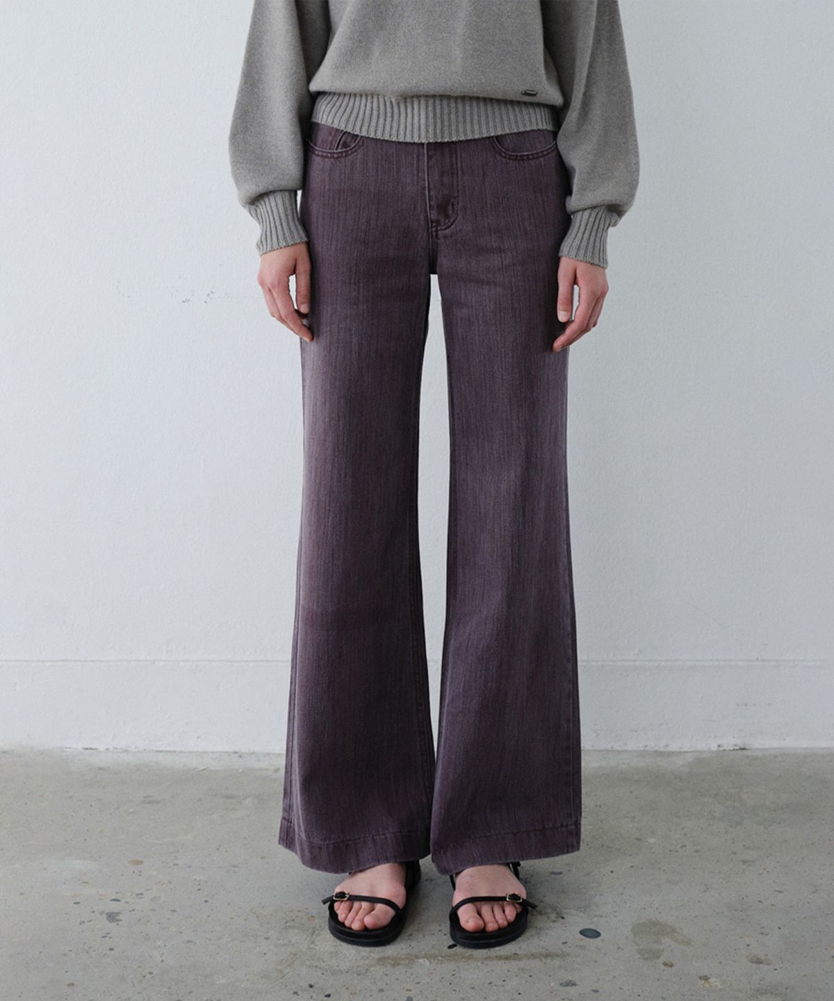 엔오르(EN OR) SEMI WIDE HIGH-RISE DENIM PANTS -  MAGENTA
