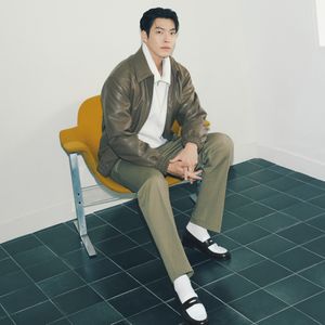 코튼 스판 블렌디드 시가핏 치노 팬츠 (FHFAH4202)