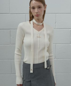 브이넥 니트 & 머플러 SET_RAF4ER2701IV