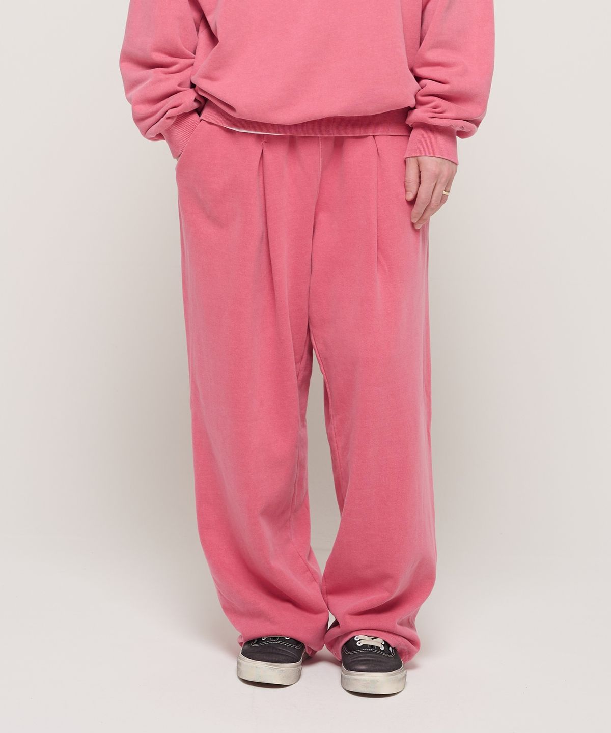 카고브로스(CARGOBROS) 인 피그 트레이닝 와이드 스트레이트 팬츠 (핑크)