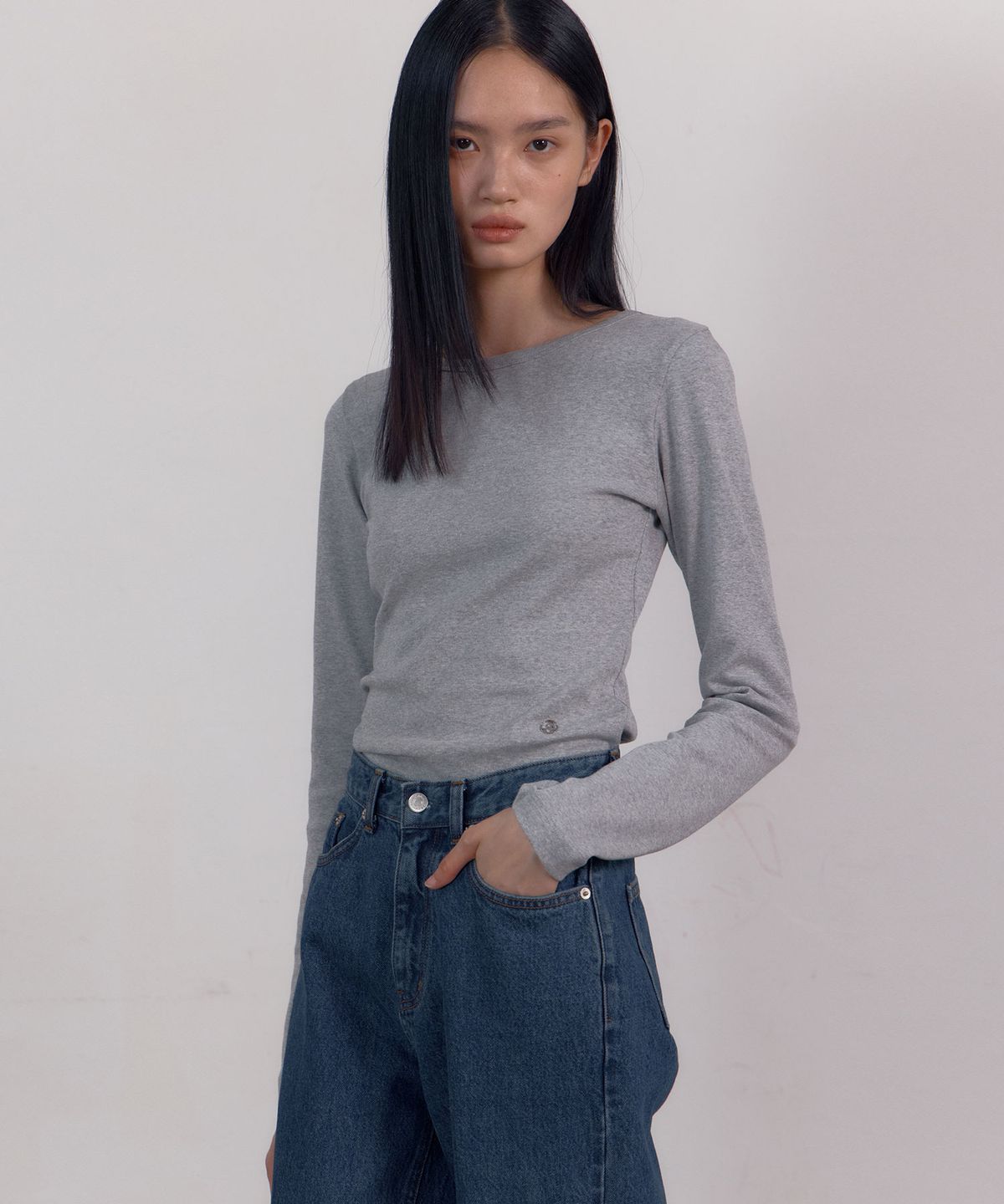 38컴온커먼(38COMEONCOMMON) Symbol Slim Long Sleeve T-Shirts (Melange Grey)