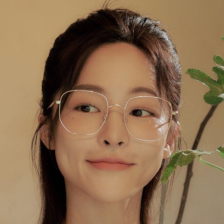 [illusionist] 오버사이즈 스퀘어 티타늄 로즈골드 안경테 IL8403 2424G