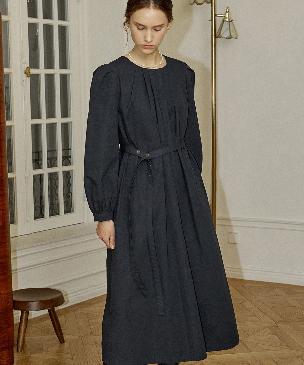 논로컬(NONLOCAL) Round Neck Easy Belt Dress - Navy