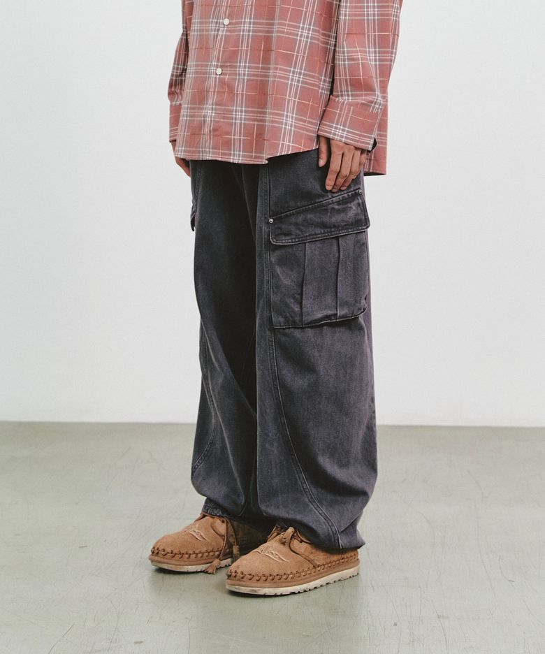 CURVED CARGO CUTTING LINE PANTS