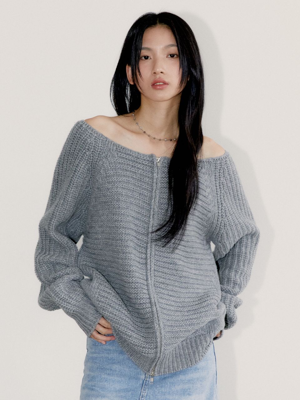 MUSINSA | OAFISH Off shoulder knit top, grey