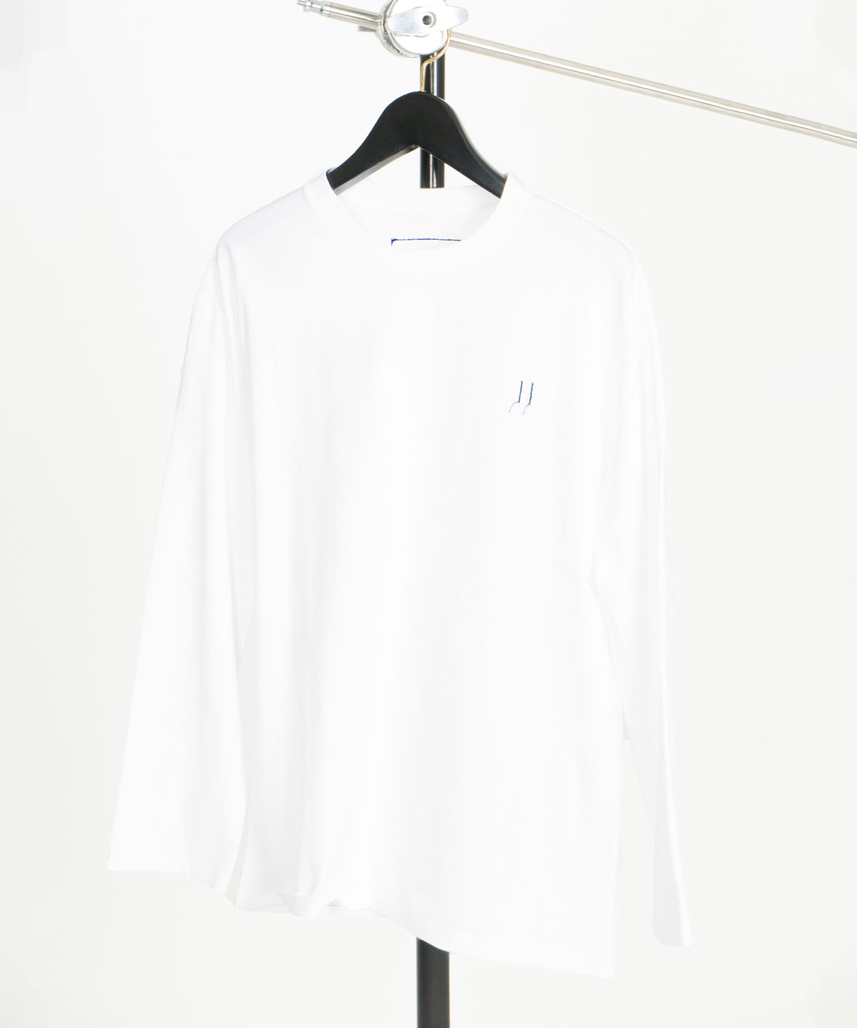 오드닷(ODD DOT) 오드 스퀘어 롱슬리브_화이트