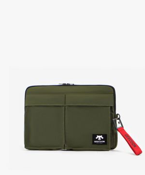 나일론 어센틱 랩탑 클러치 GEE238-705 카키