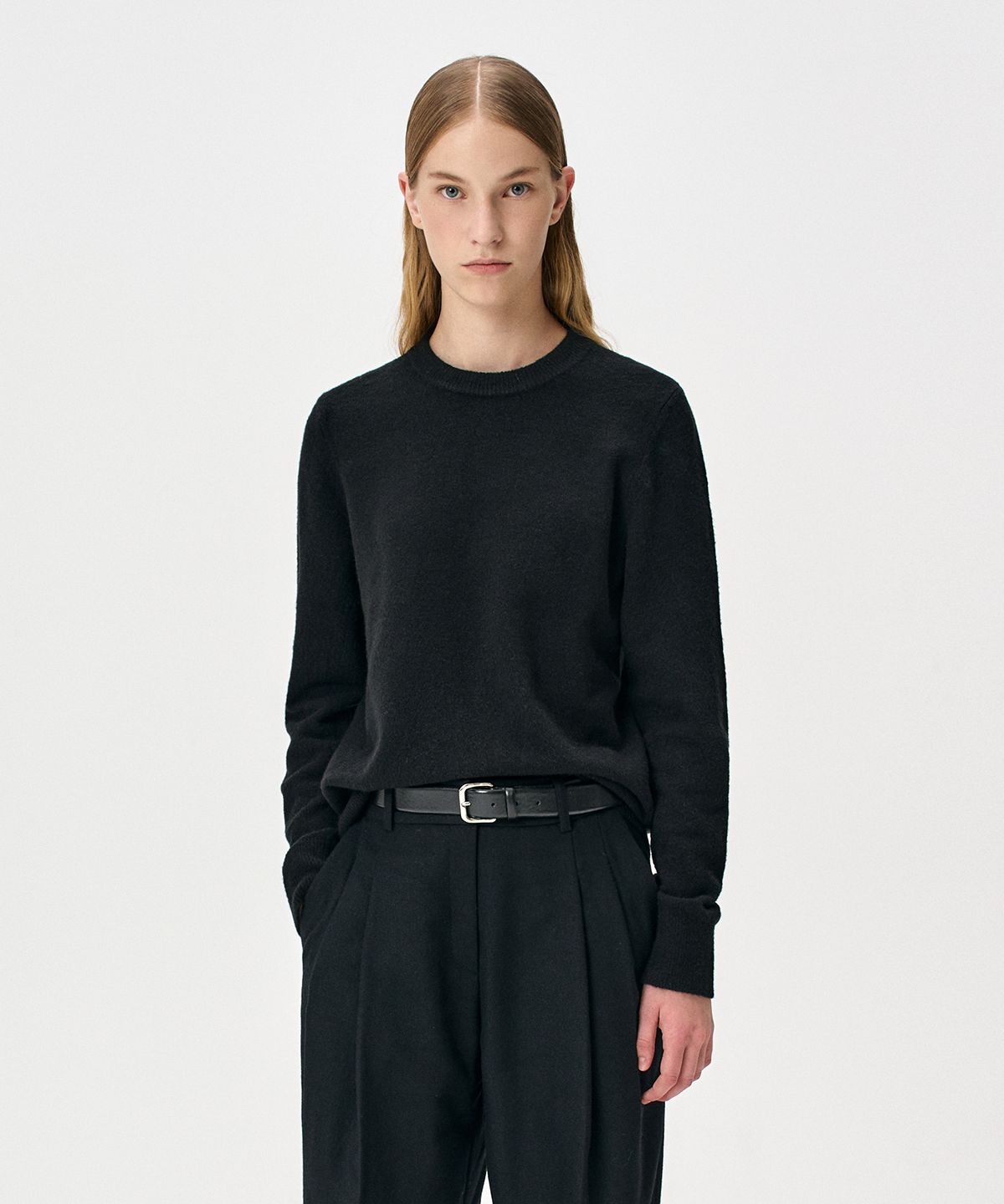 리디피(RIDIFI) 라운드 넥 울 블렌드 스웨터 (black)