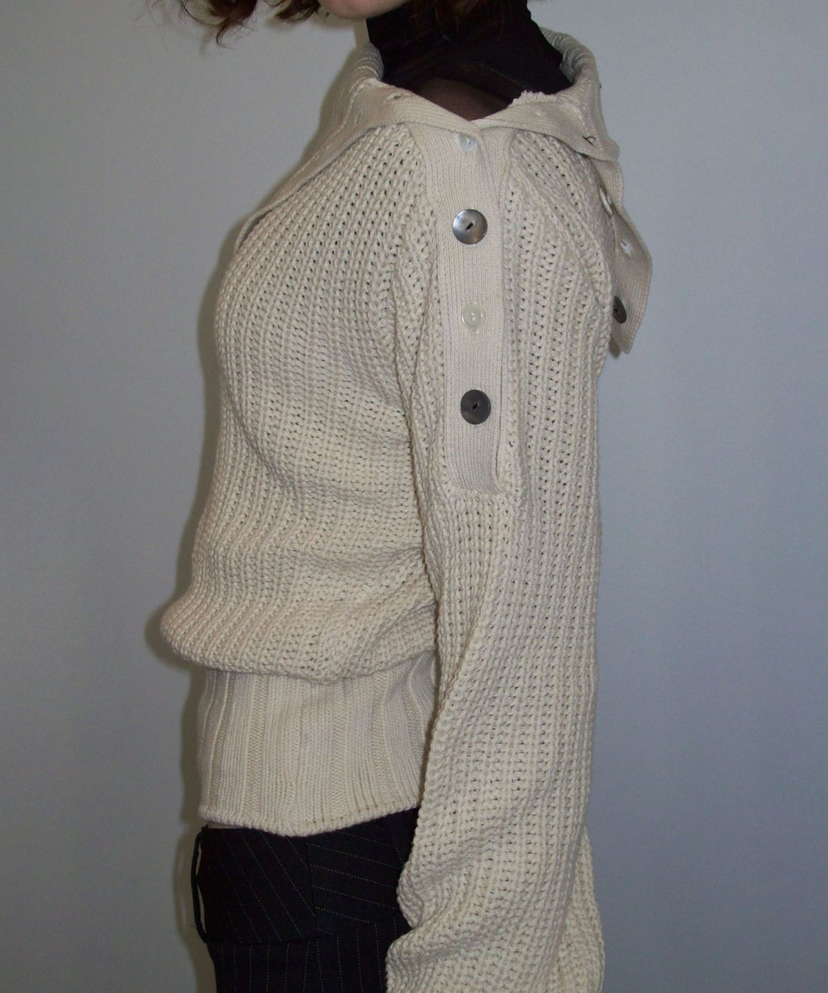 스컬프터(SCULPTOR) Funnel Neck Sweater Dirty White