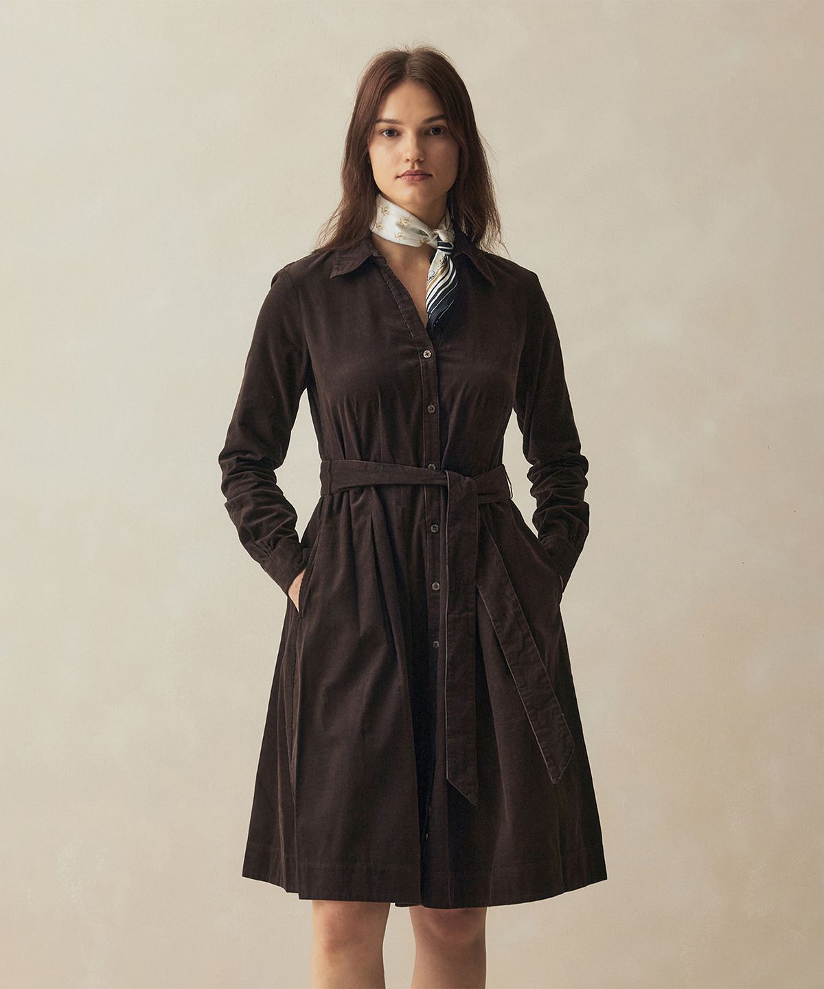 브룩스 브라더스(BROOKS BROTHERS) 코듀로이 셔츠원피스 (브라운) (BBDZWF62384EF)