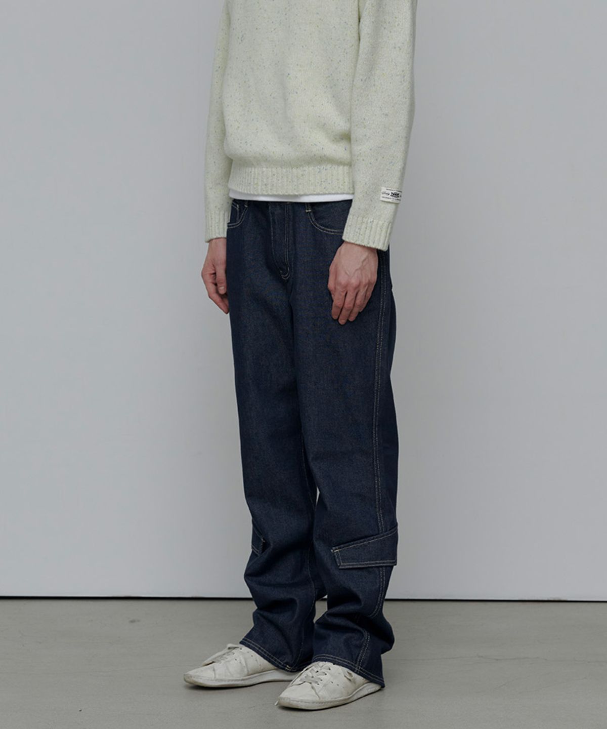 애니타임로릭(ANYTIME LOREAK) CLOVER POCKET PANTS-NAVY
