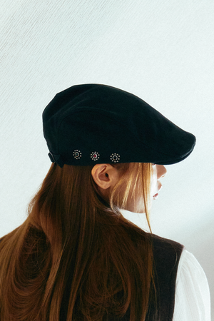 스웨이드 스터드 헌팅캡 (블랙)