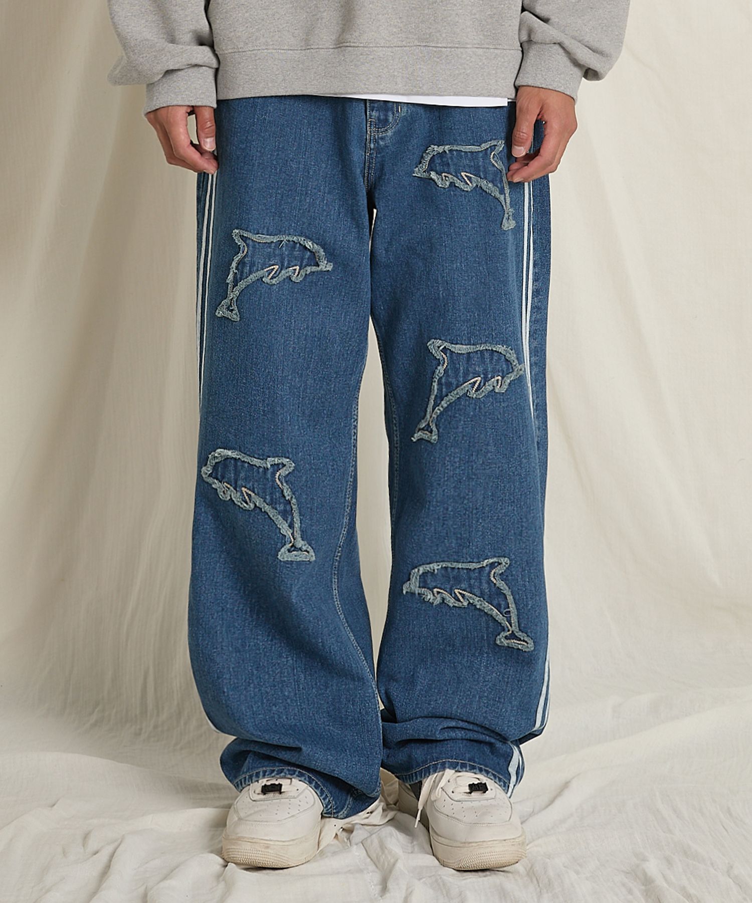 ★Wai Kei★ Dolphin applique line denim pants deep blue YKBD MUSINSA | WAI KEI Dolphin applique line denim pants deep blue