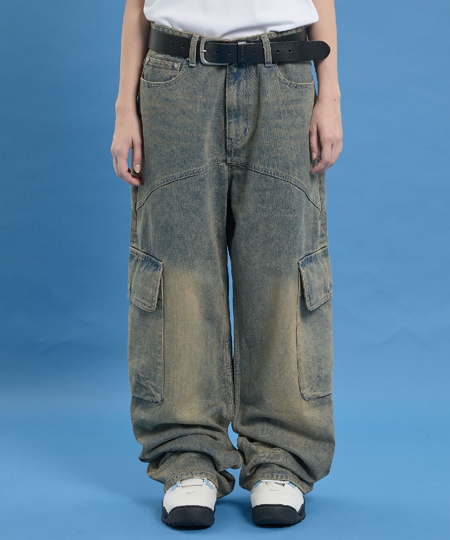 デニム・ジーパン wai kei Yellow Washed Cargo Denim Pants Yellow Washed Cargo Denim Pants - WaiKei | 60% - Asian