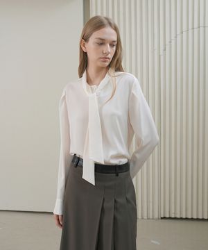 TIE BLOUSE / IVORY
