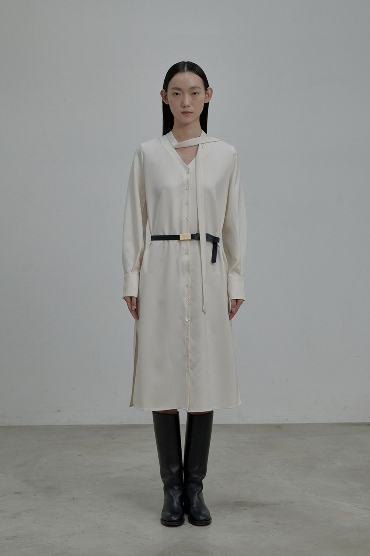 마우솔레움(MAU SOLEUM) Daniel Tie Blouse Dress - Ivory